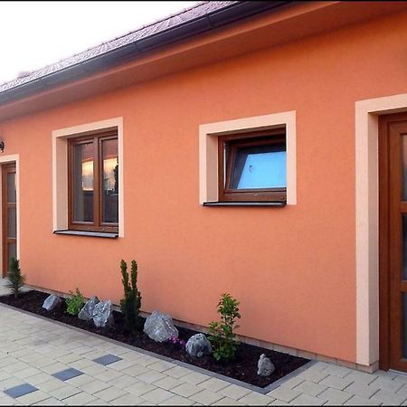 Apartmány Andrea Břeclav Exterior foto