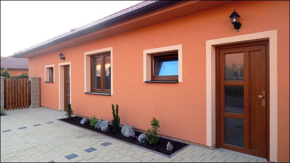 Apartmány Andrea Břeclav Exterior foto