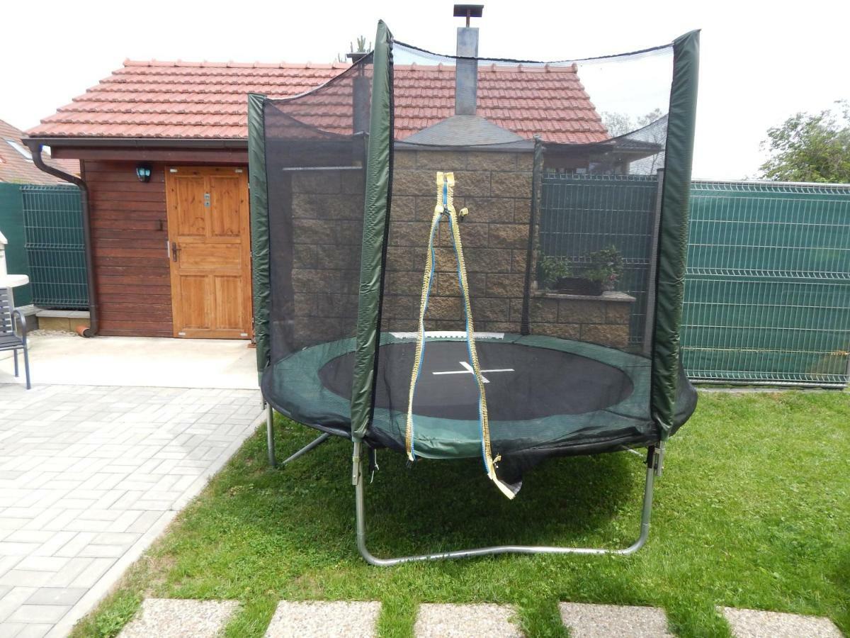 Apartmány Andrea Břeclav Exterior foto